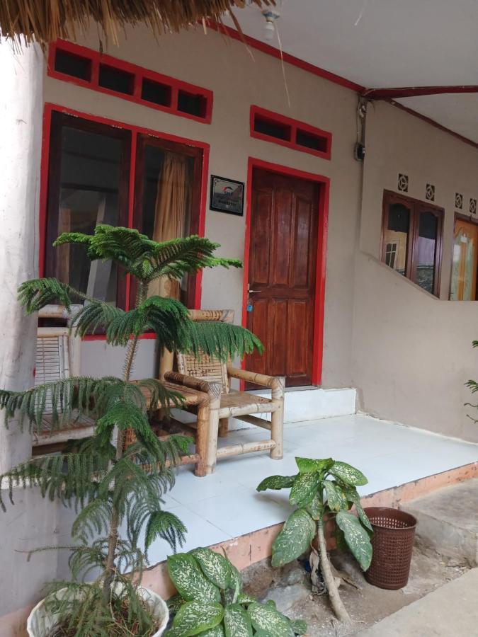 Roby Homestay Kuta  Bagian luar foto